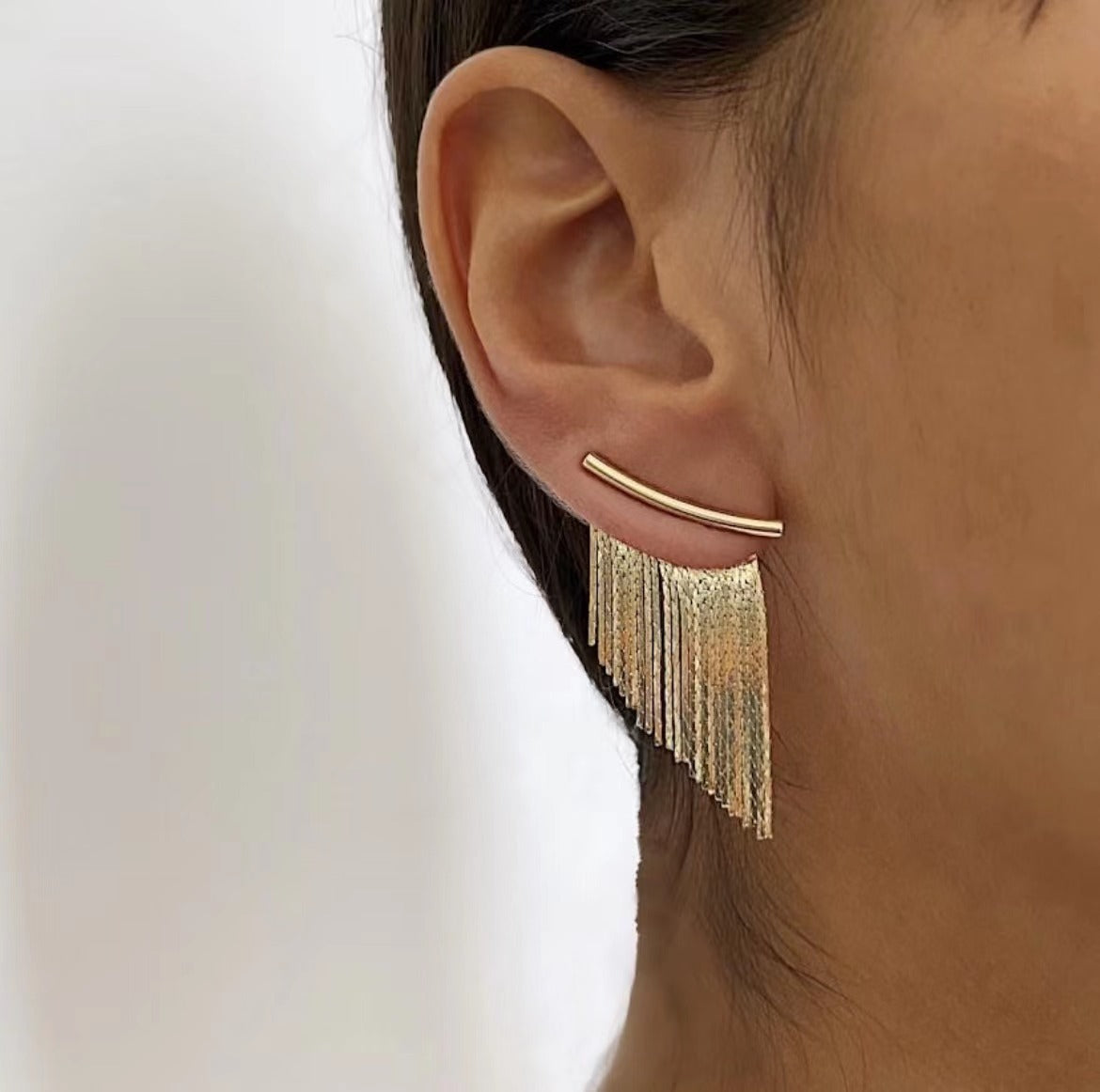 Renata | Pendientes dorados de flecos