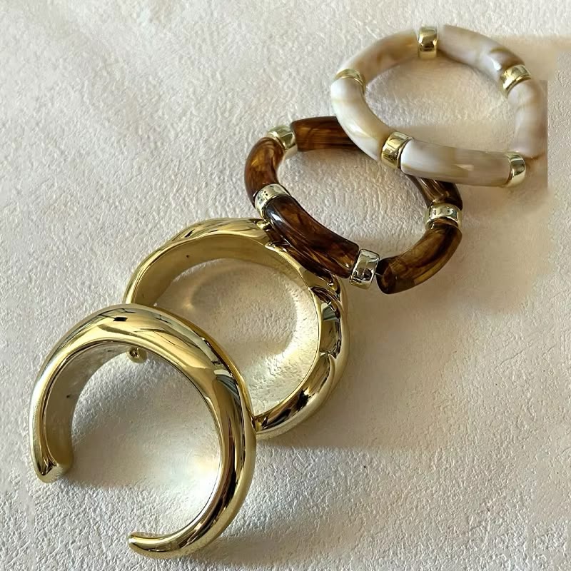Set de 4 Brazaletes Sofía Dorado y Resina Vintage para Mujer